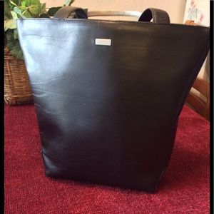 Oroton  of 🇦🇺 Australia beautiful bag